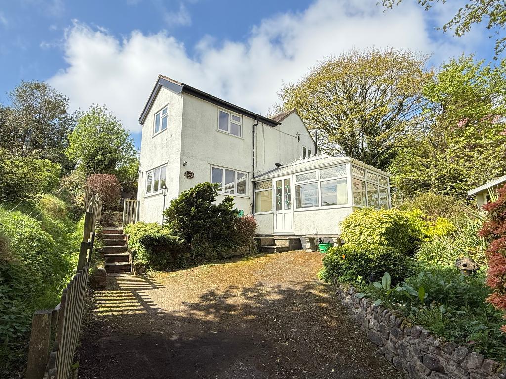 Armshead Road, Werrington, Staffordshire Moorlands, ST9 0NB