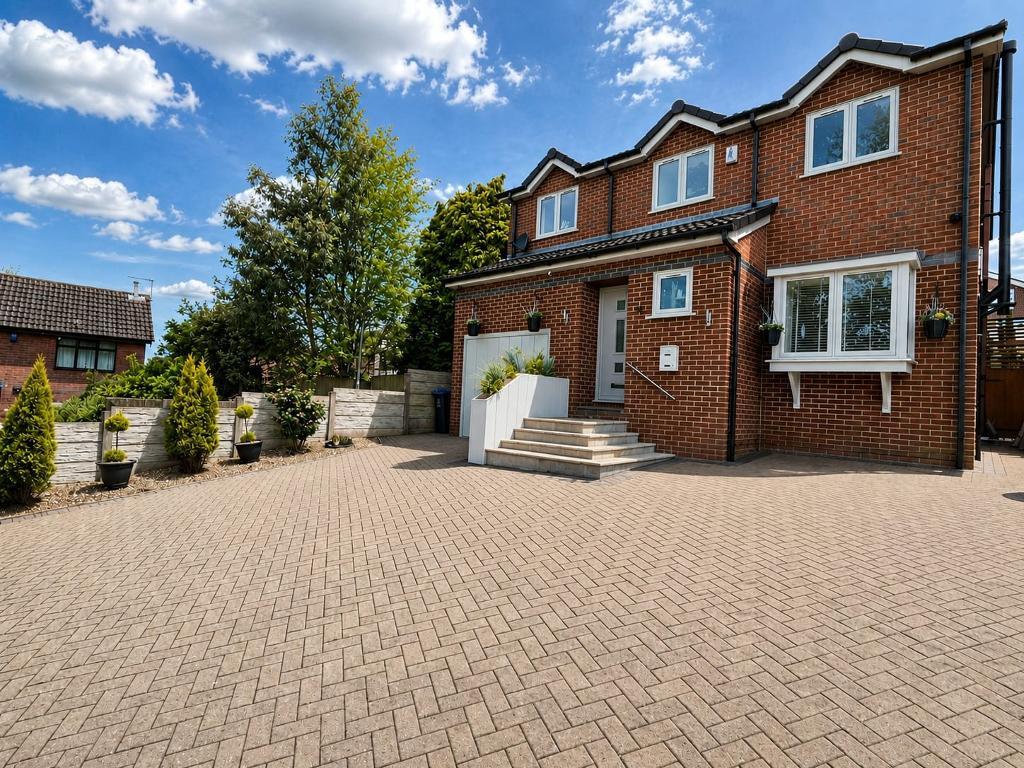 Brentwood Drive, Werrington, Stoke-On-Trent, ST9 0DW